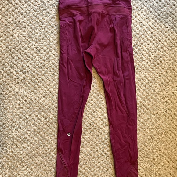 lululemon legging size 4 - Picture 3 of 3